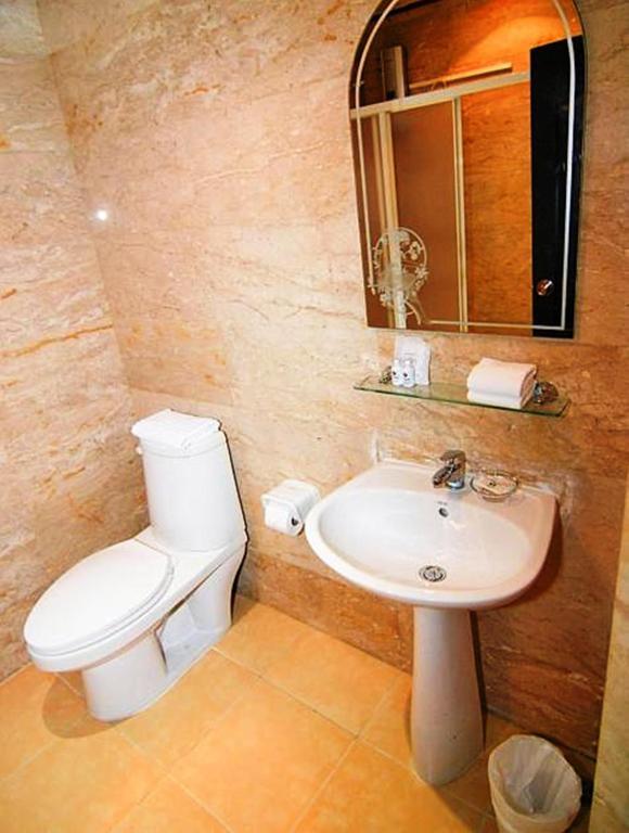 Grand Lucky Hotel