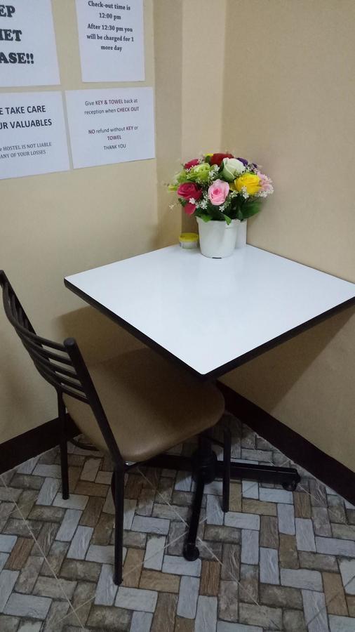 Thai Love Cafe & Hostel