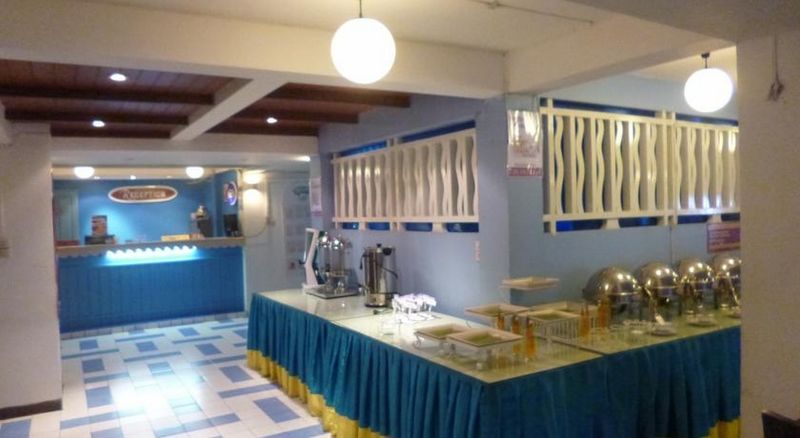 Sawasdee Khaosan Hostel *