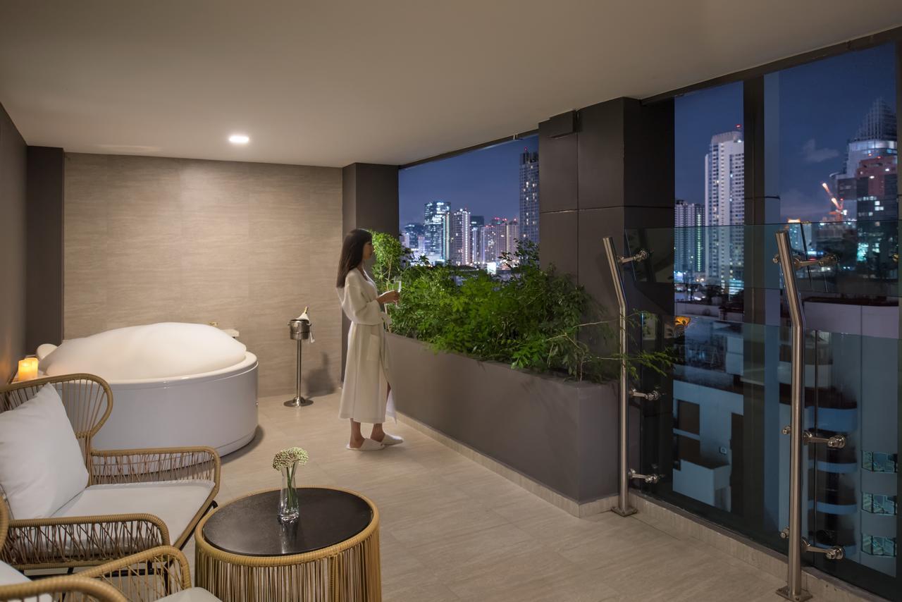 Solitaire Club Sky Hotel