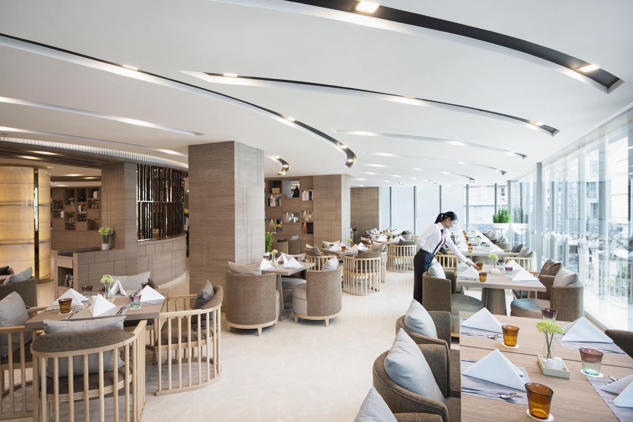 Solitaire Club Sky Hotel Bangkok