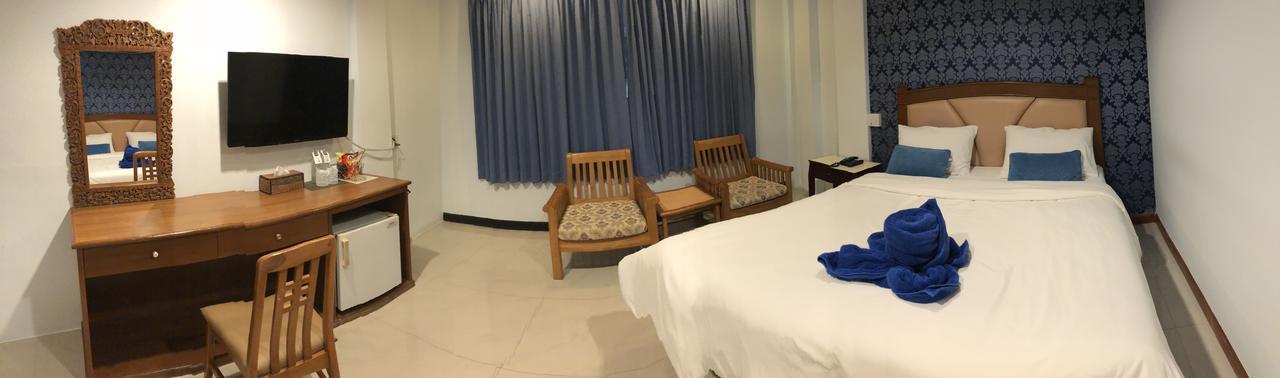 At 3* Bangkok