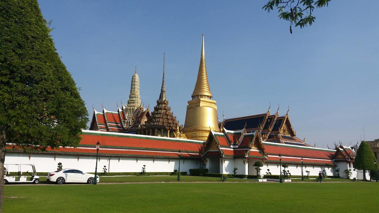 Jl Siriraj *