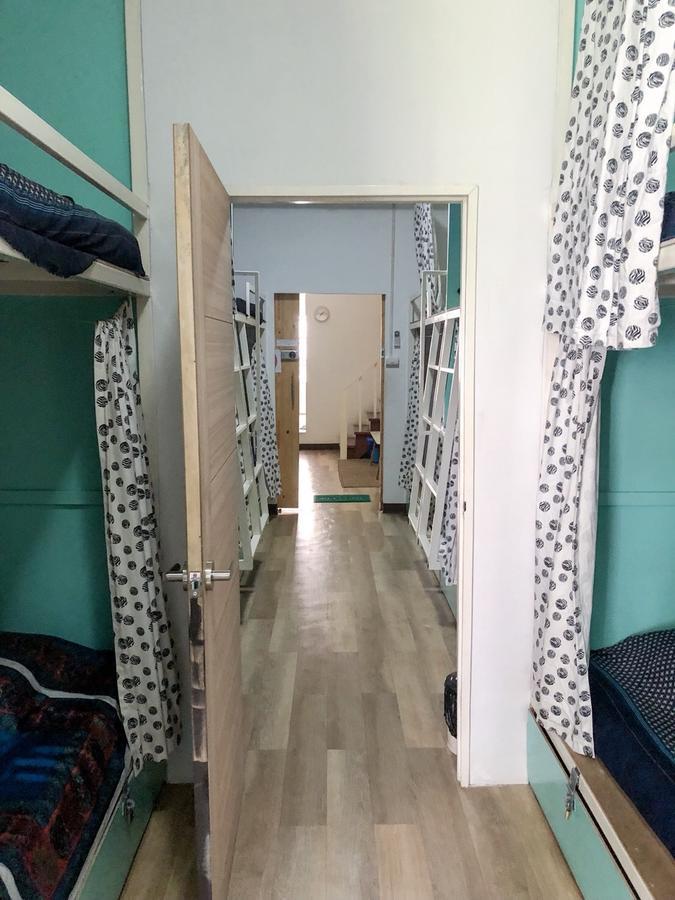 Hostel And Massage