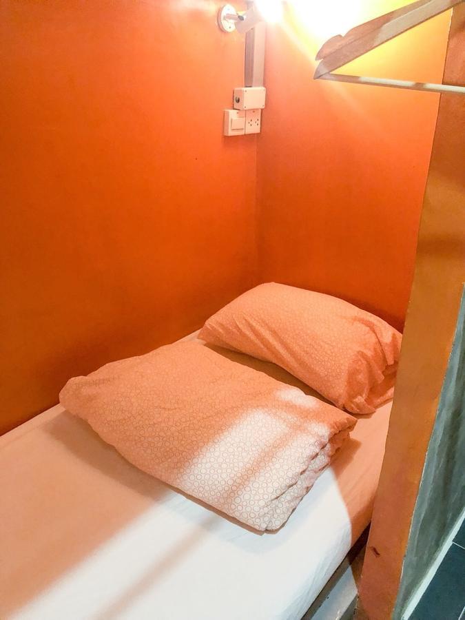 Hostel And Massage