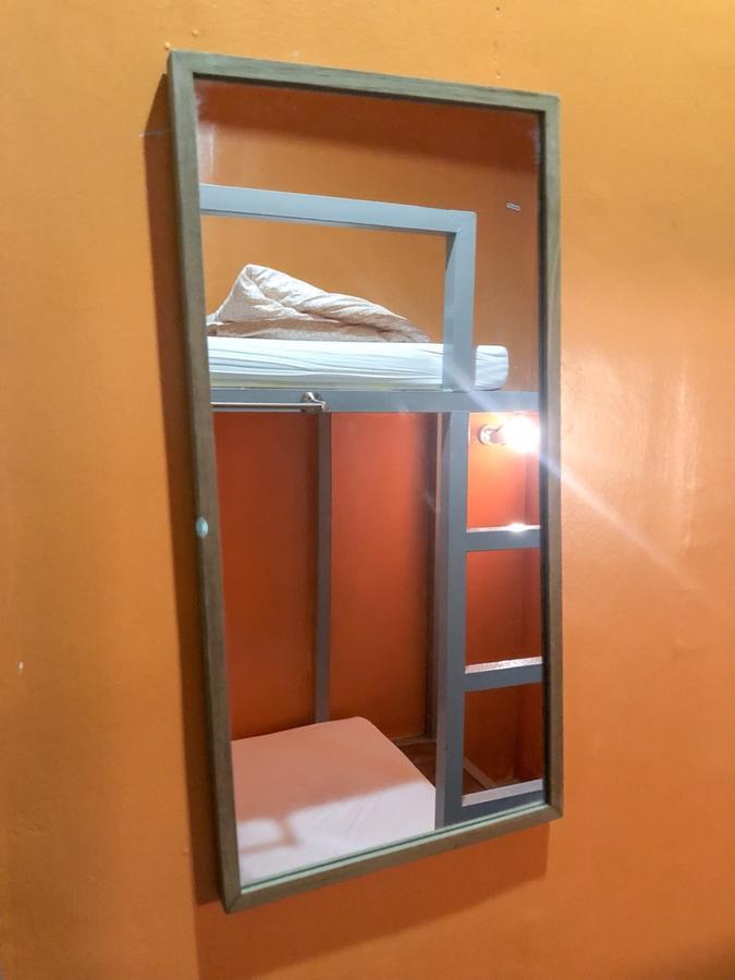 And Massage Hostel *