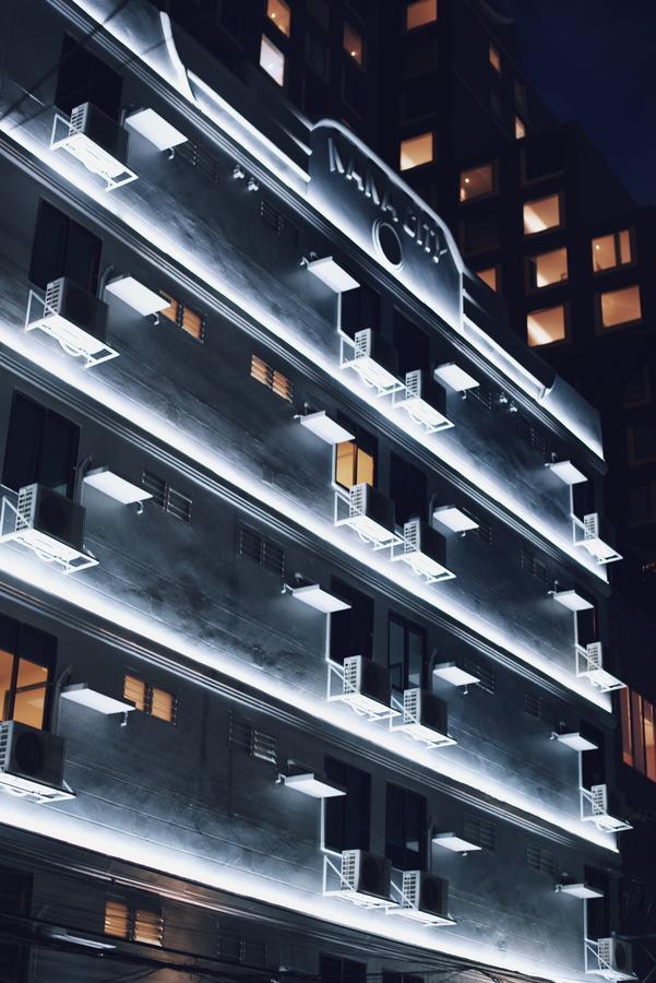 Nana Hotel