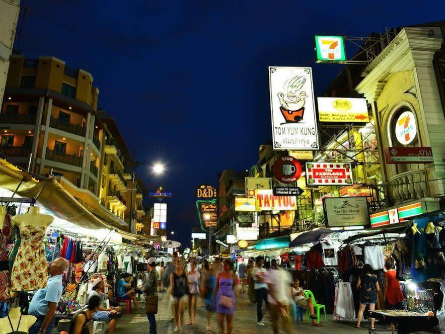 Hostel Baan Chanasongkram