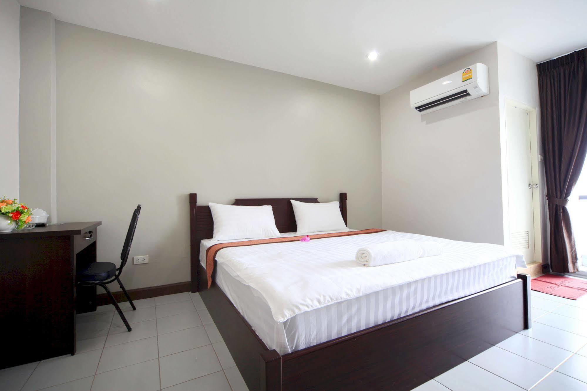 Hotel Paragon One Bangkok