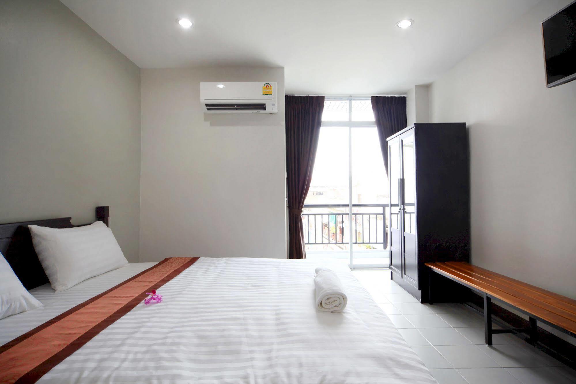 Hotel Paragon One Bangkok