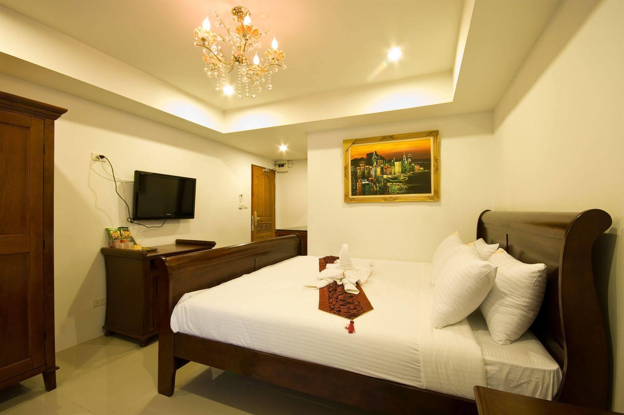 Richly Bangkok