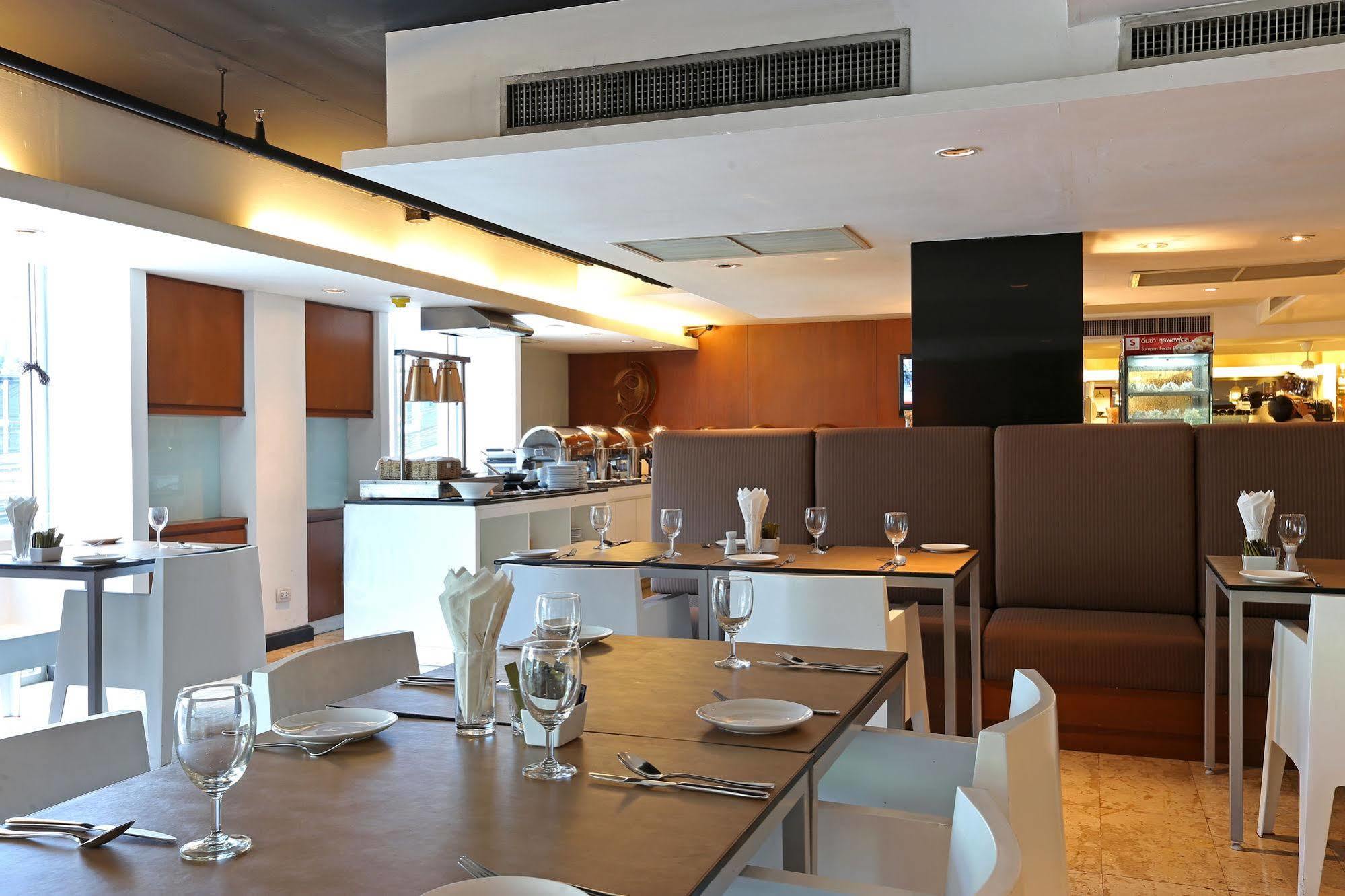 S15 Sukhumvit Hotel Bangkok