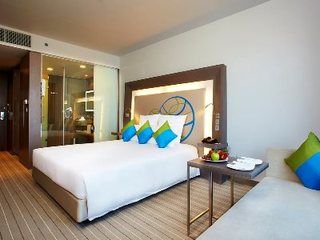Hotel Four Points By Sheraton Ploenchit Sukhumvit , Phloen Chit Station
