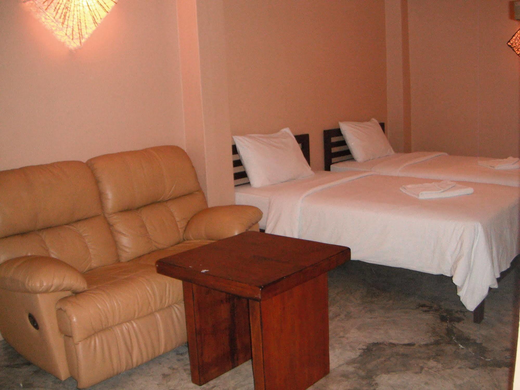 At Smile Oasis Hotel