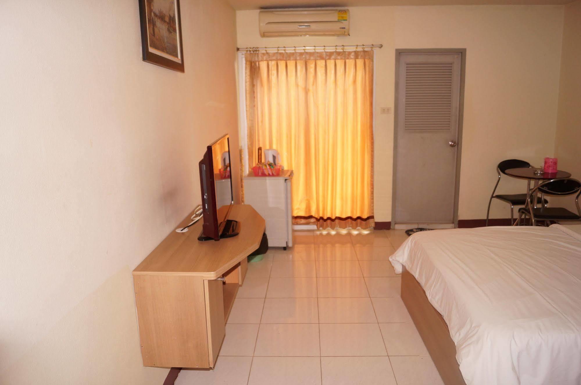 Penginapan Zen Ramkhamhaeng Mansion