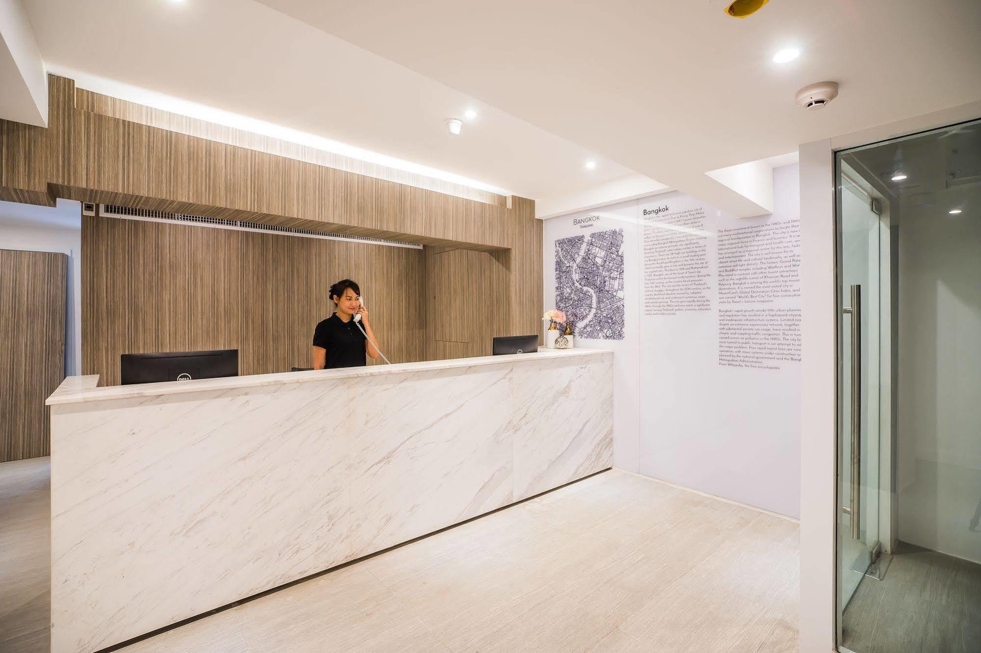 Lucky House Khaosan Hotel
