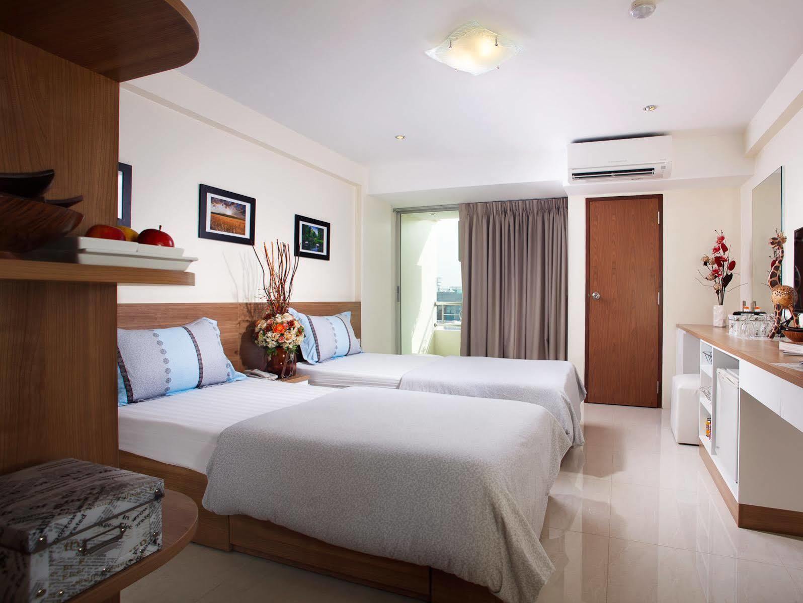 Kc Place Srinakarin 3*