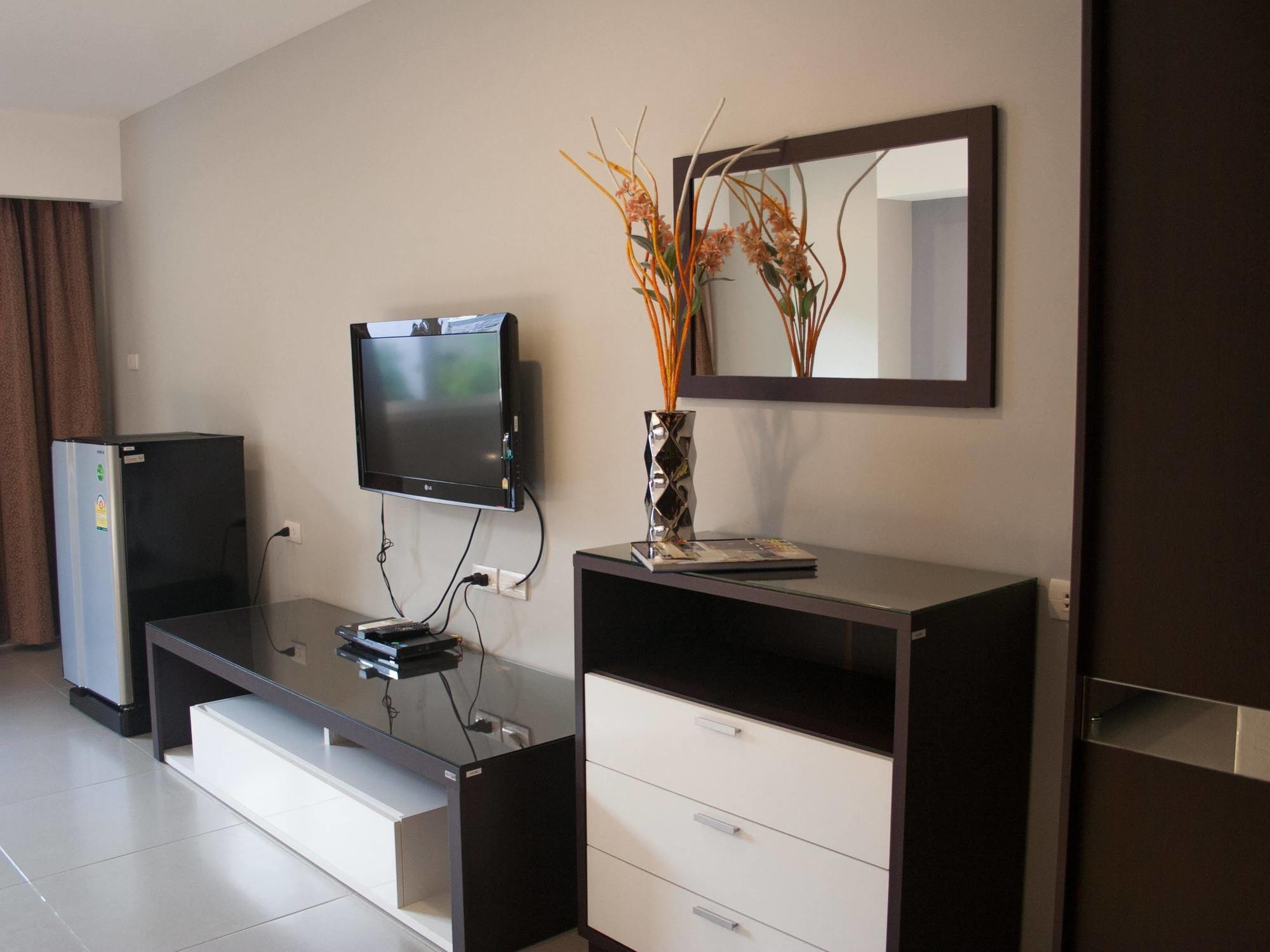 14 Living Hotel
