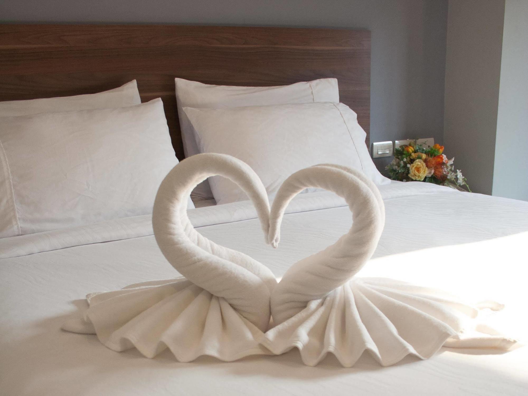 14 Living Hotel 3*