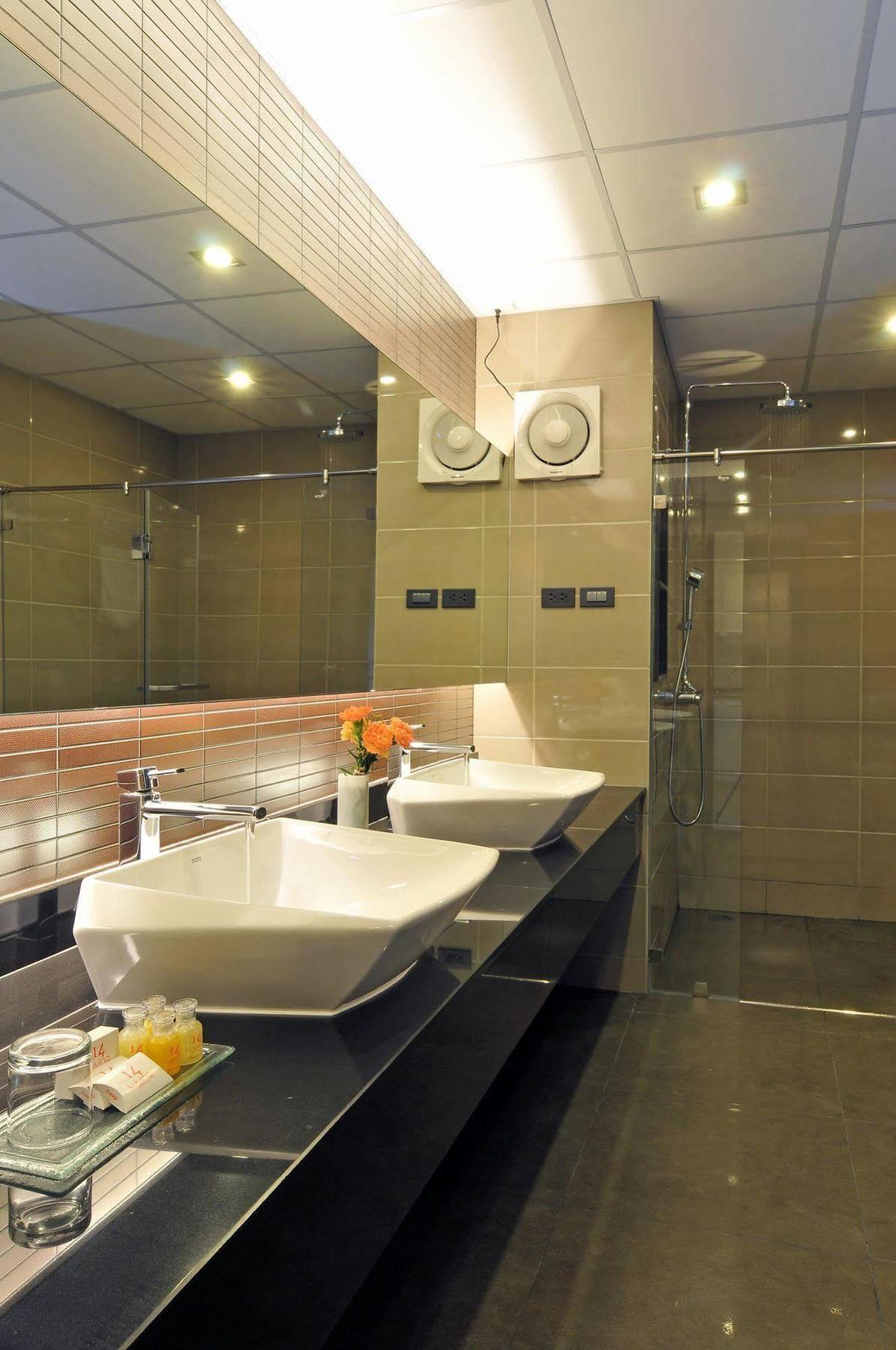 14 Living 3* Bangkok