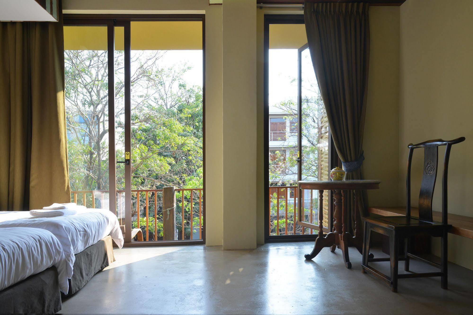 Hotel Villa Bangkok 3*