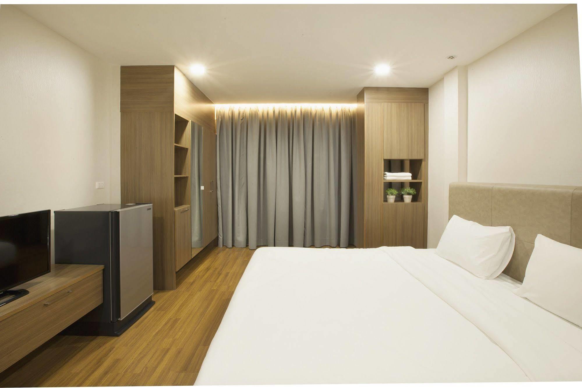 Boone Place Hotel 2*