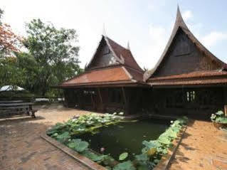 Tewa Boutique Hotel 4*