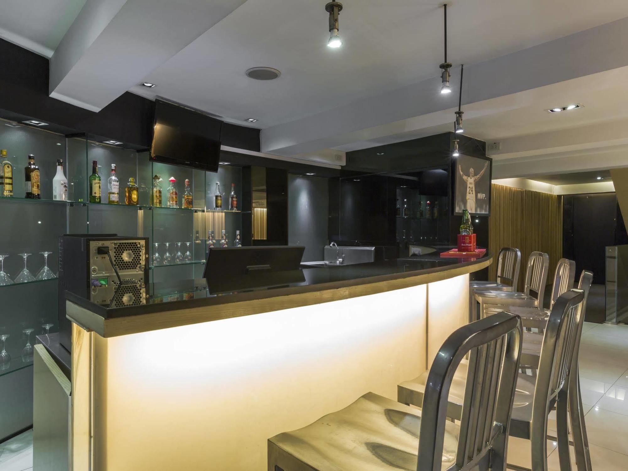 Vista Express Hotel