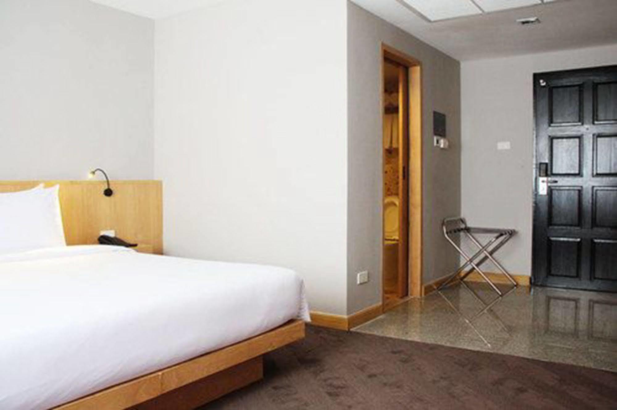 Vista Express 3*