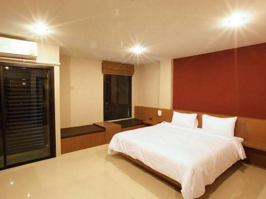 The Plubpla Serviced Aparthotel 3*