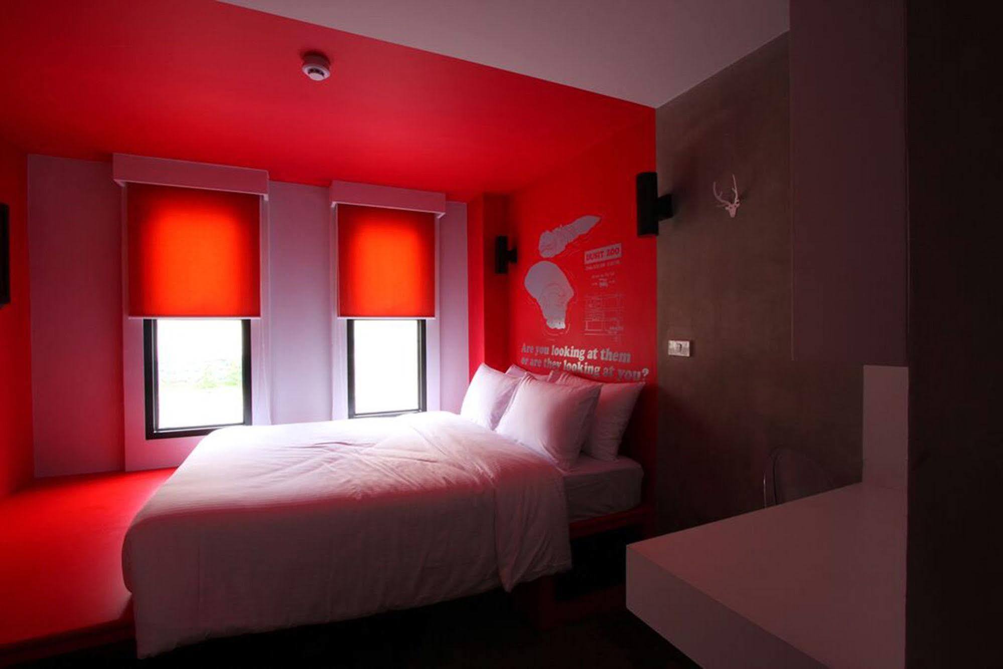 Lub D Siam - Opposite Mbk & Next To Skytrain - Perfect For Shopping Lovers! * Bangkok