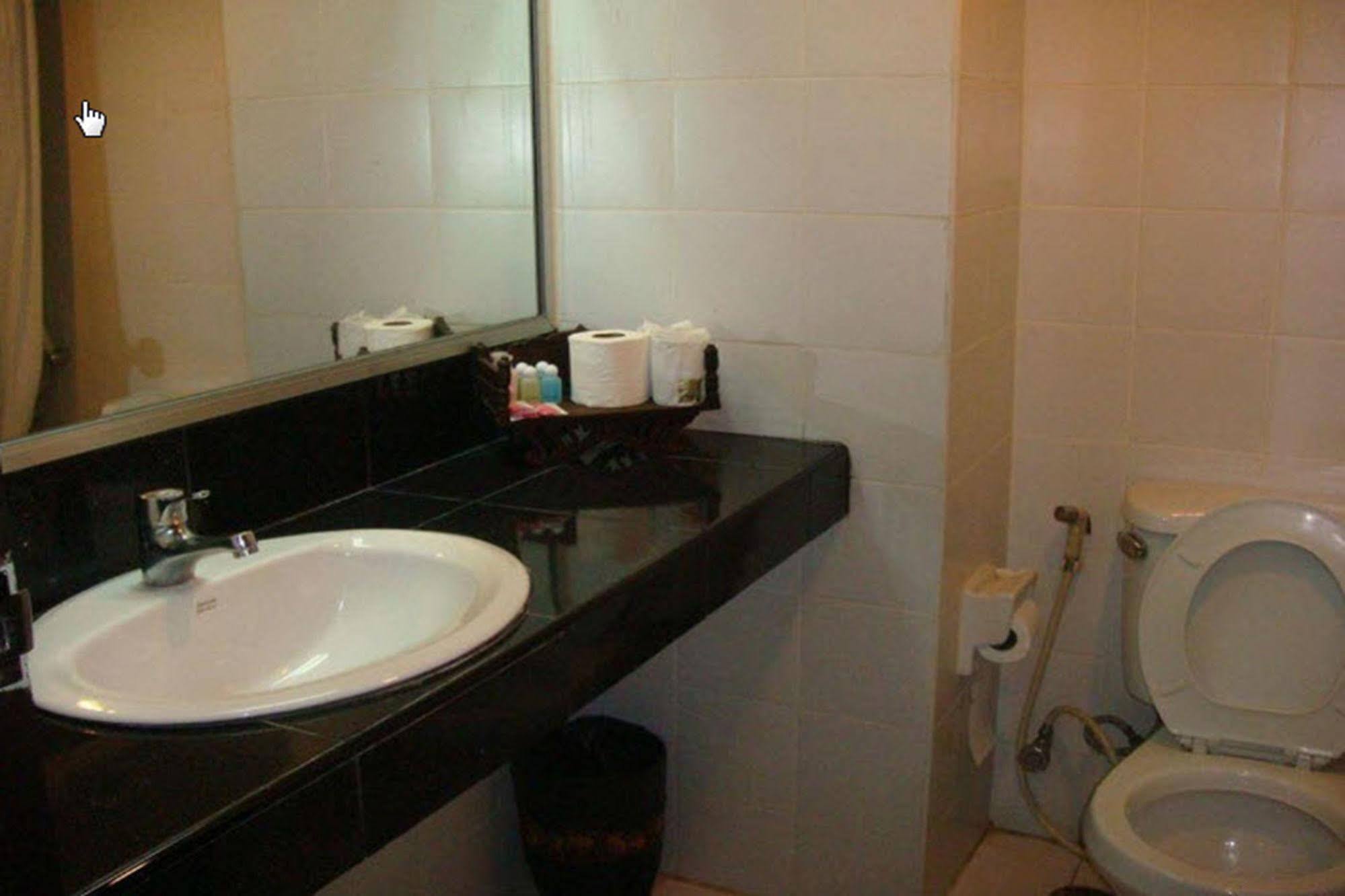 King Royal Garden Hotel