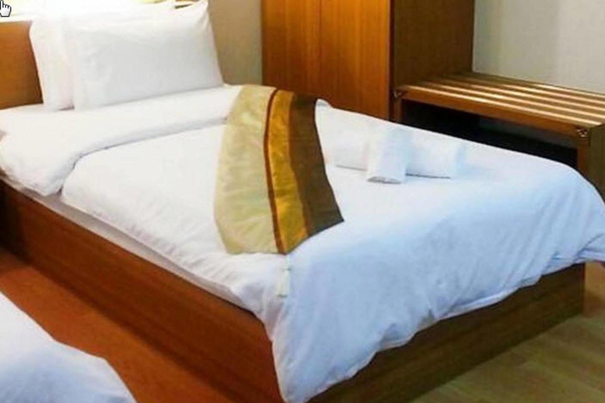 King Royal Garden Hotel