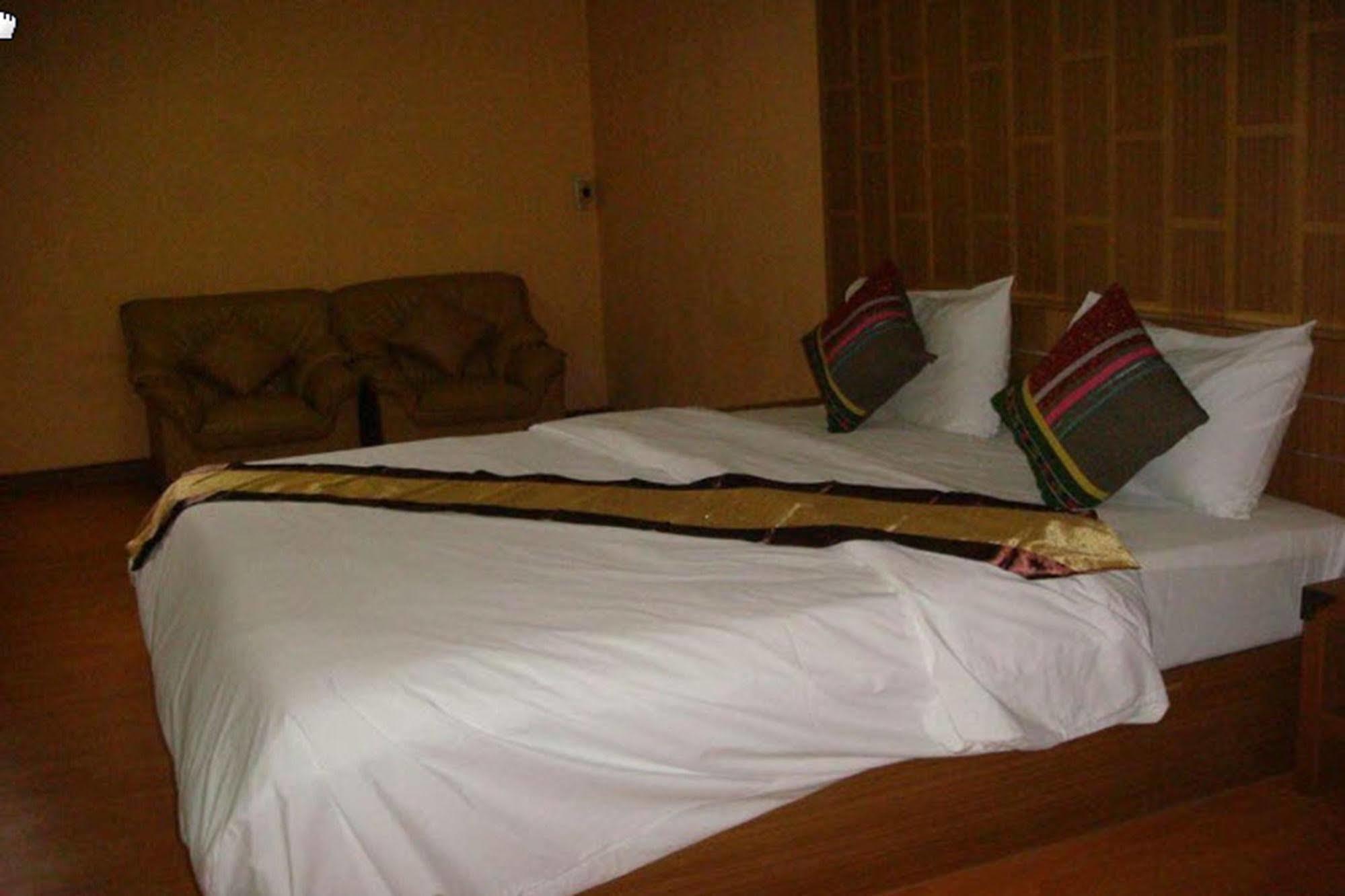 King Royal Garden Hotel