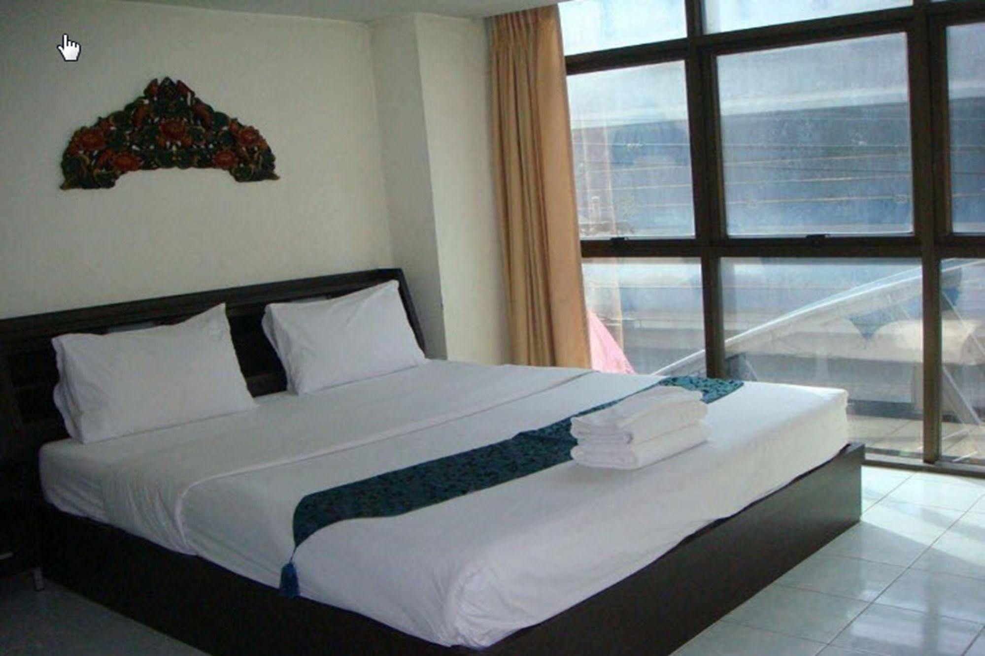 King Royal Garden Hotel