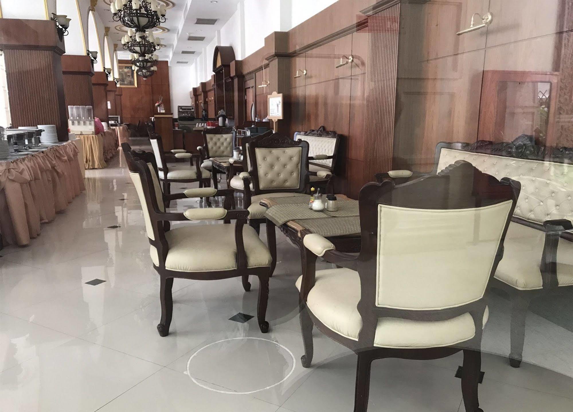 The Ecotel 3* Bangkok