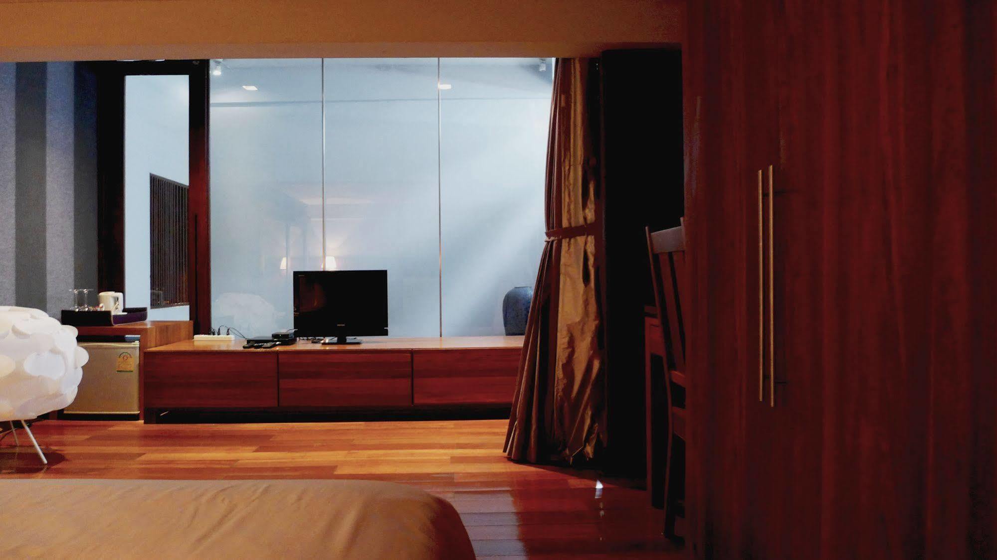 Luxx 3* Bangkok