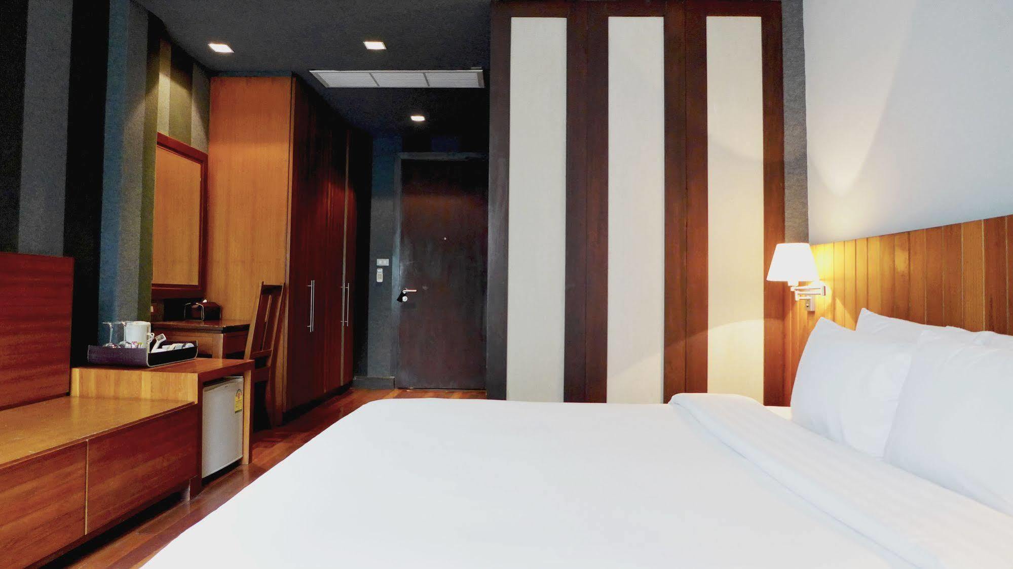 Luxx Hotel 3*