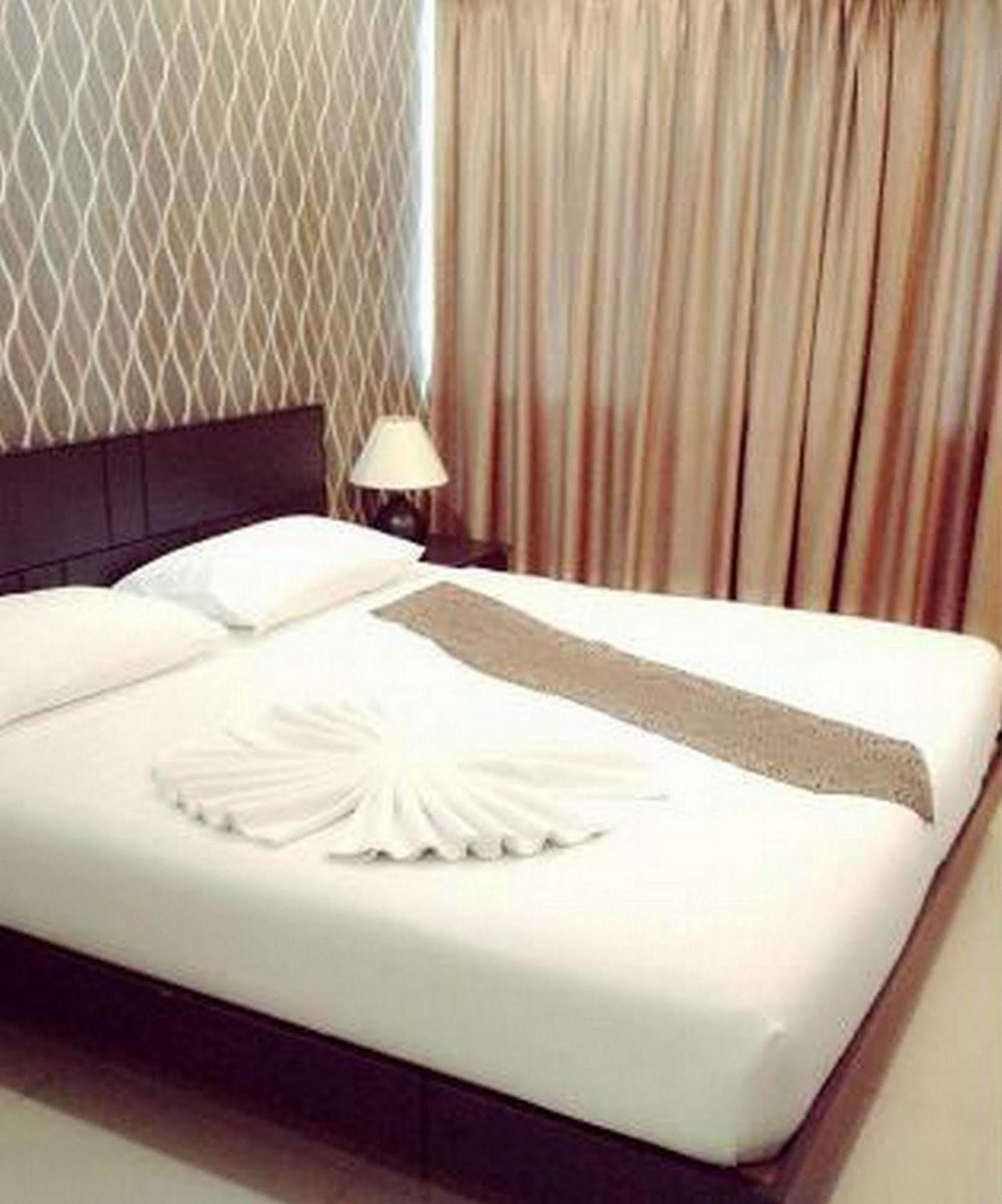 Hotel The Mix - Bts Phrakhanong