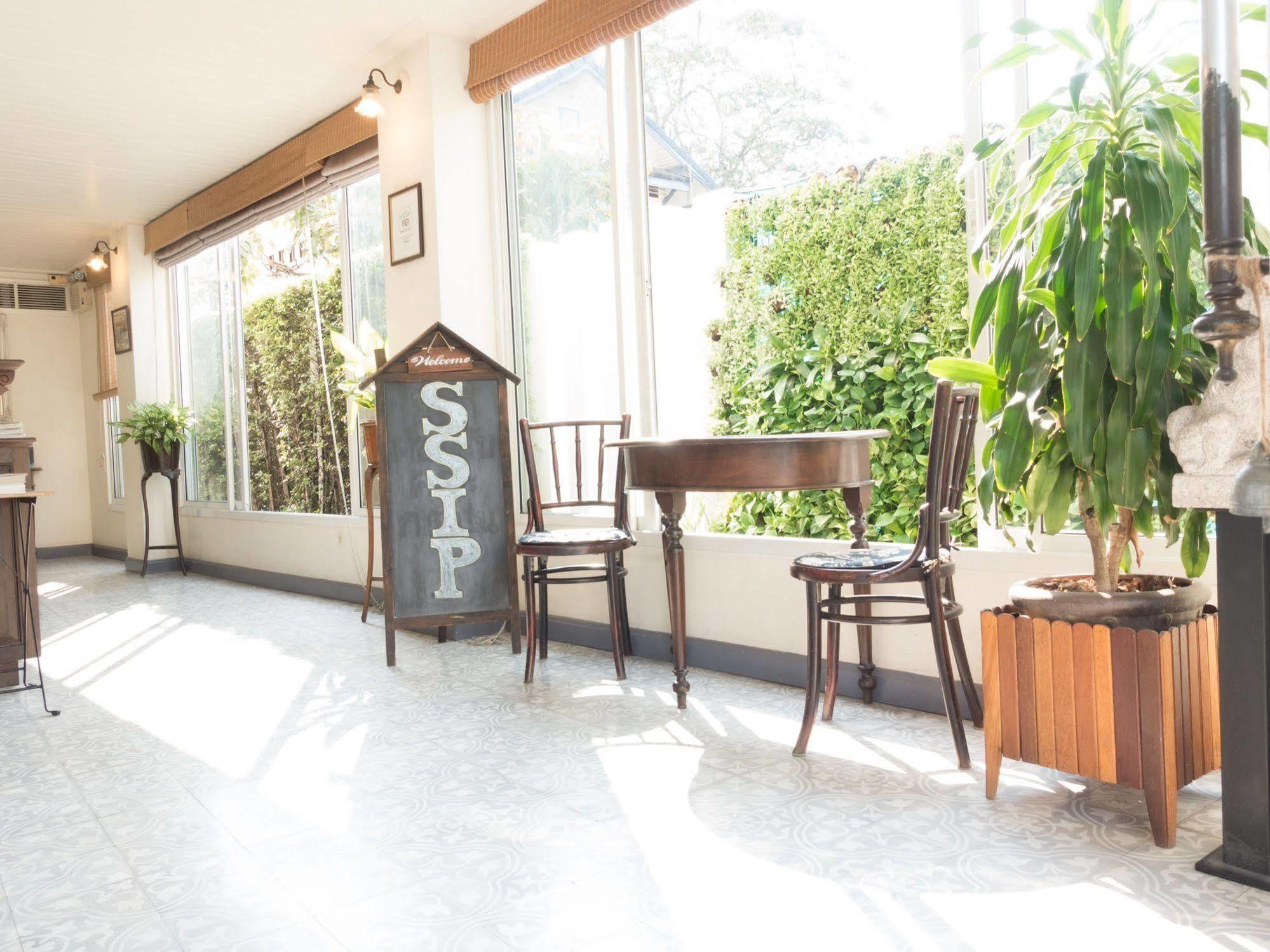 Ssip Boutique Dhevej (adults Only)