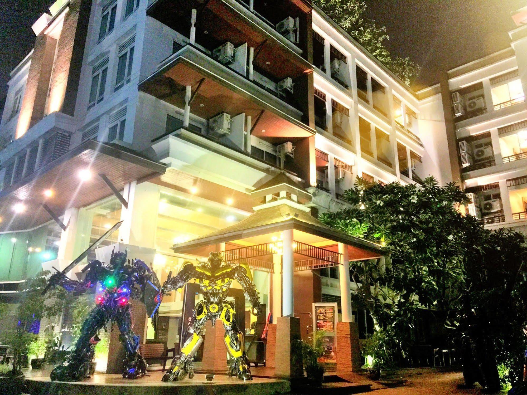 Suvarnabhumi Hotel