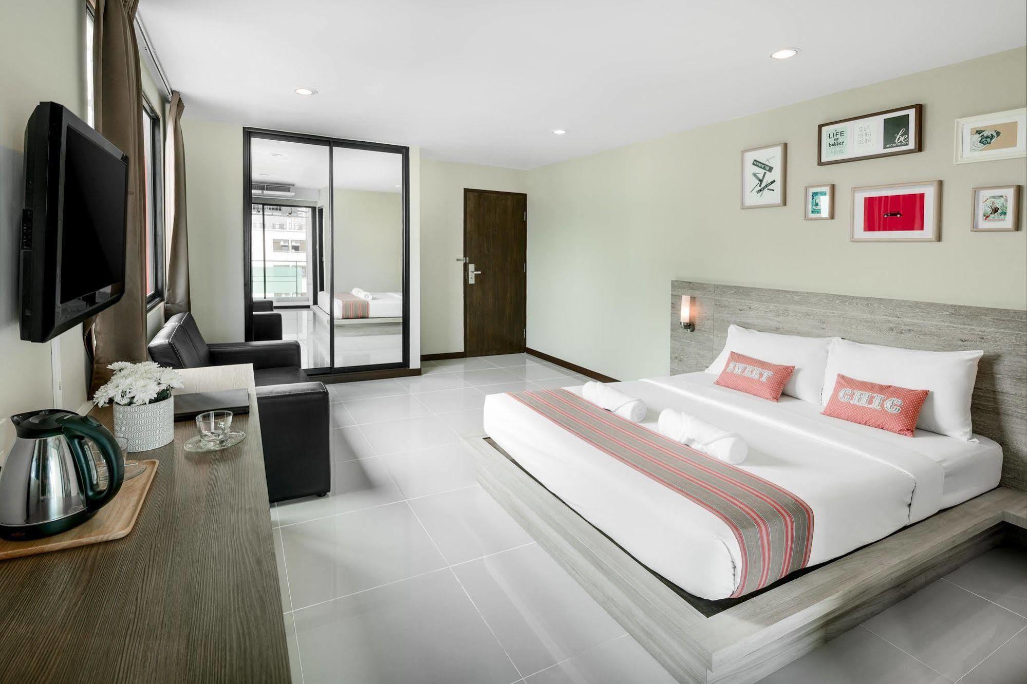 Diamond Ratchada Hotel