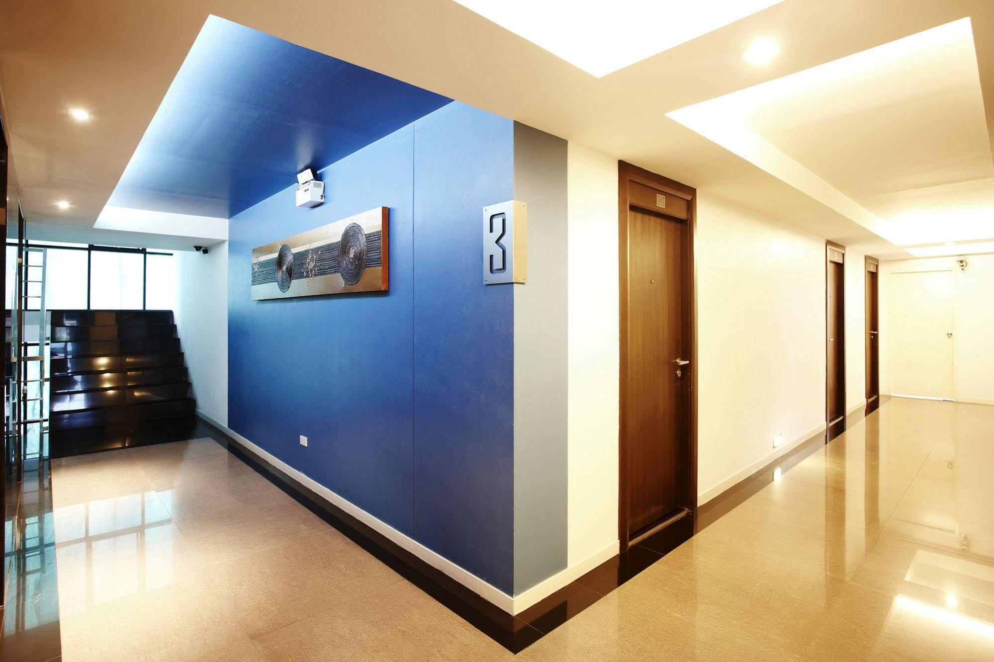 Diamond Ratchada Hotel