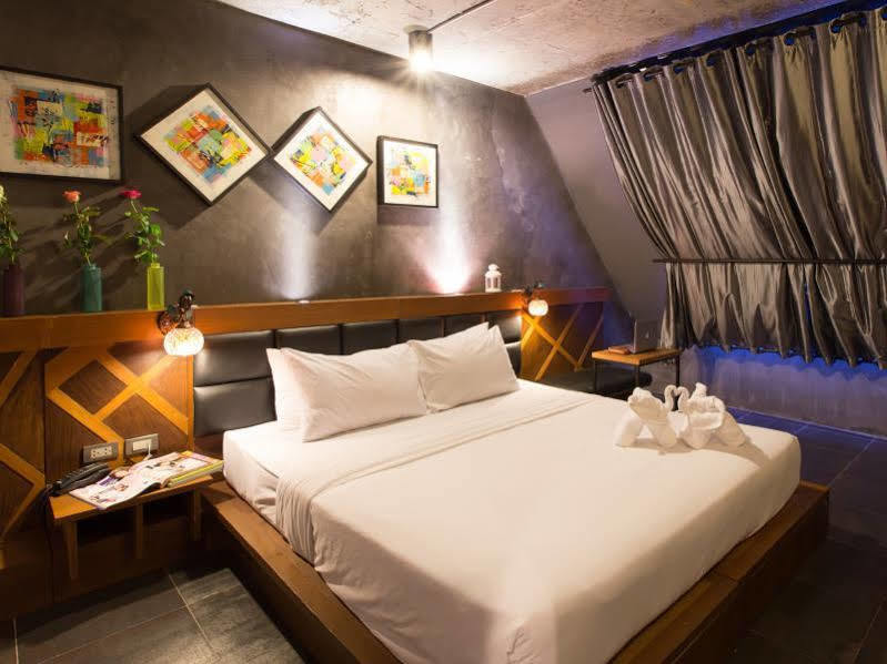 Hotel B2 - Srinakarin 3*