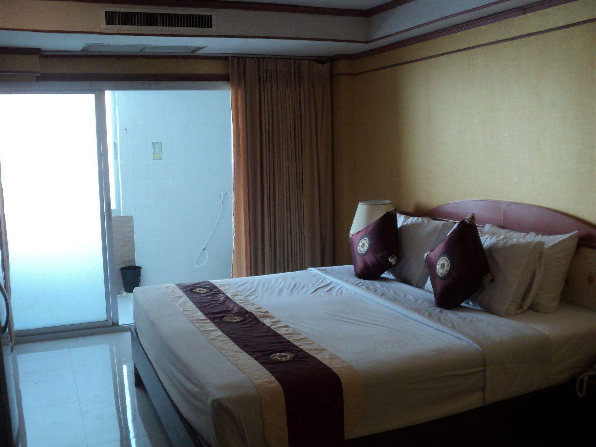 Chaleena Princess Hotel 3*