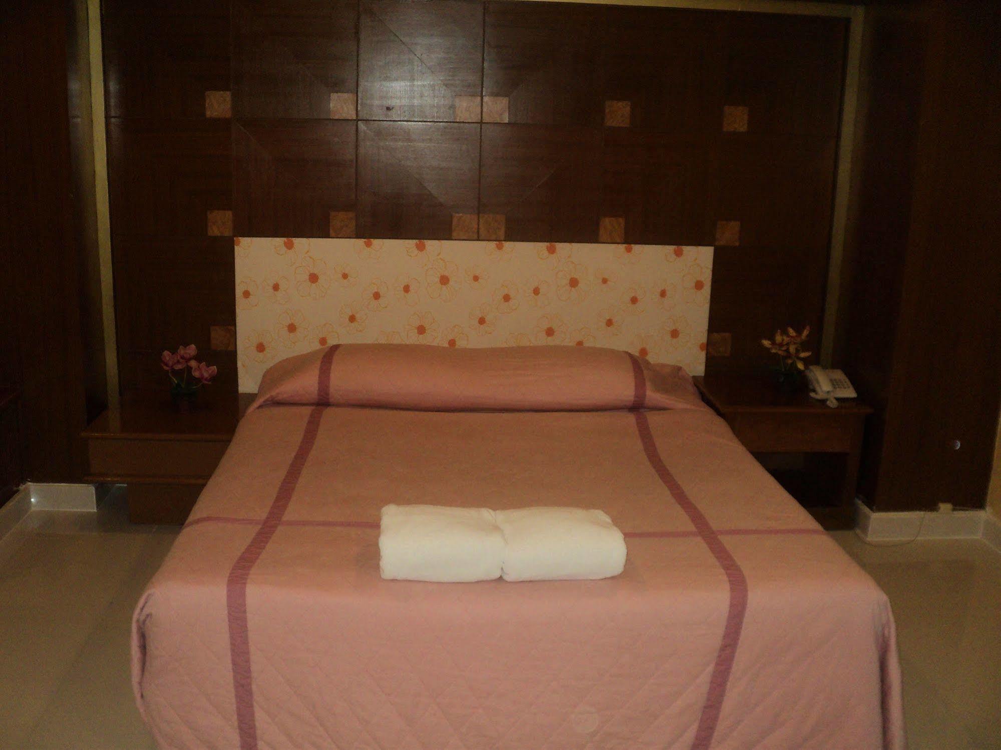 Chaleena Princess 3* Bangkok