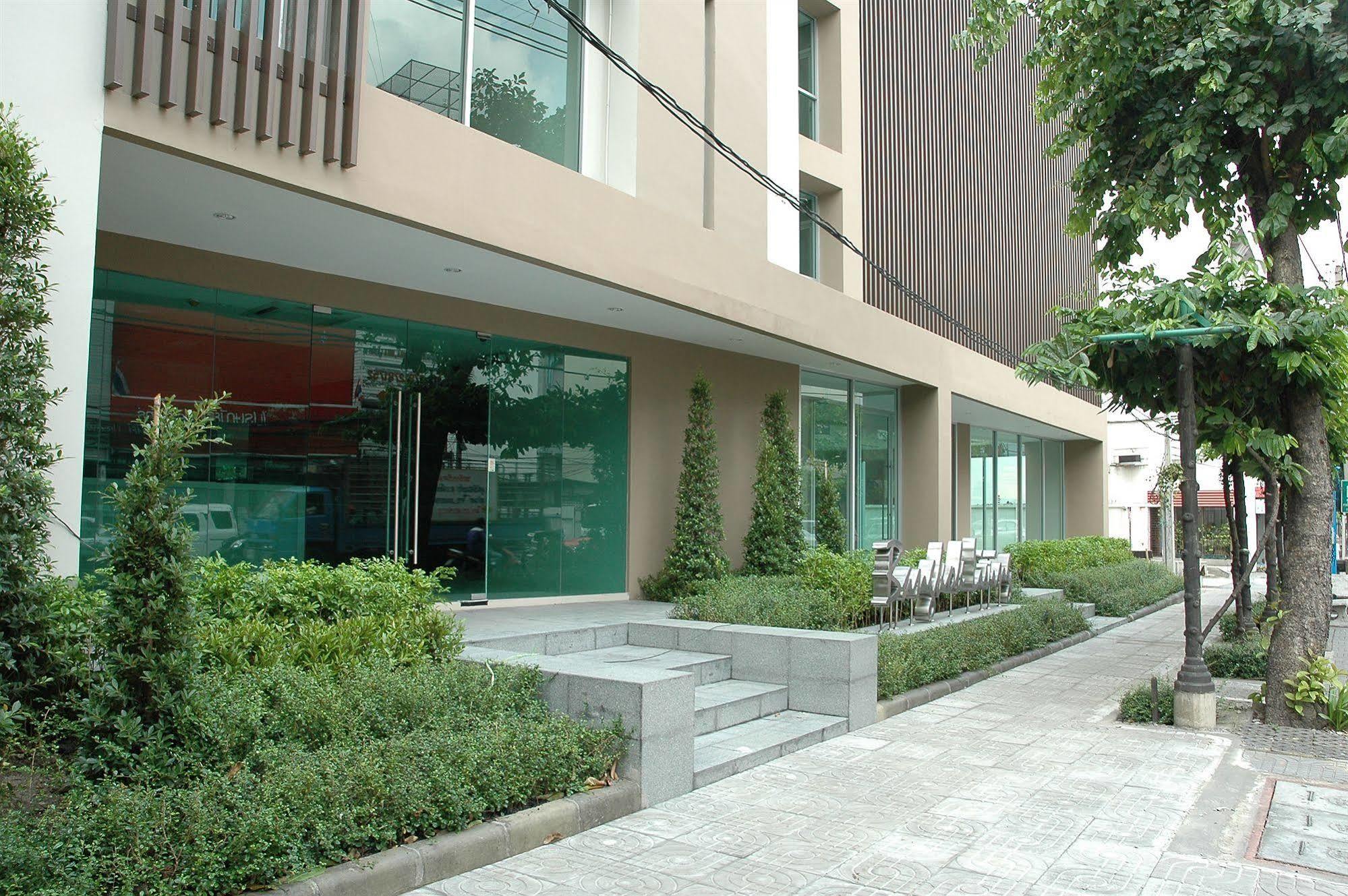 Aparthotel Living