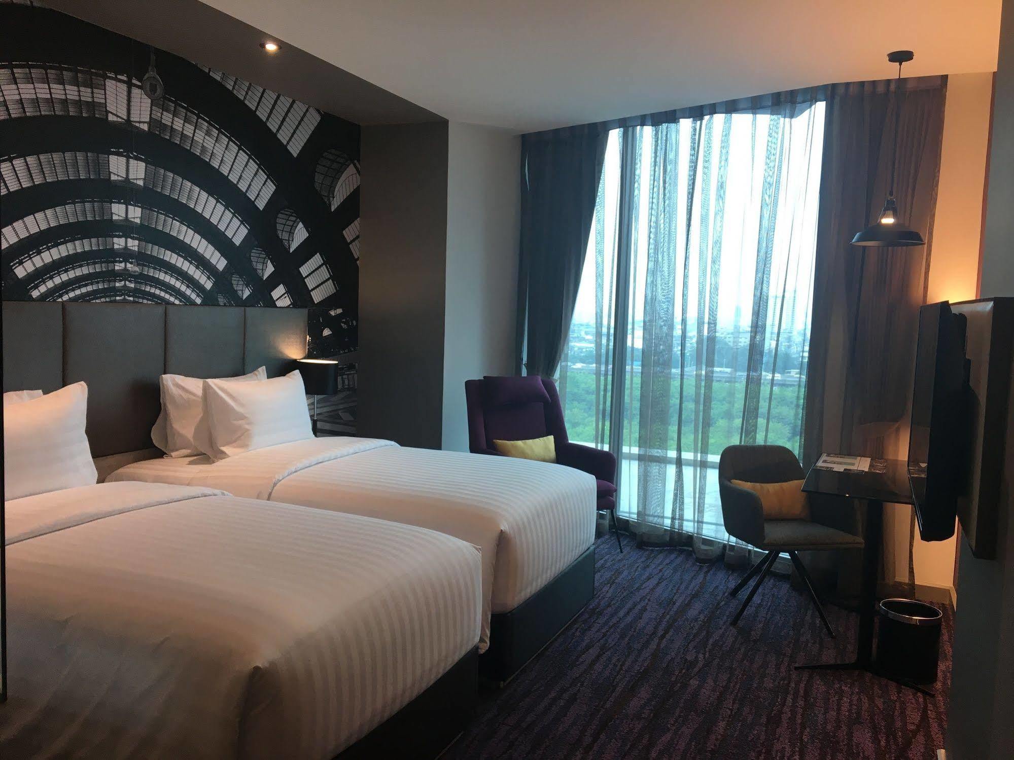 Mercure Makkasan 4* Bangkok