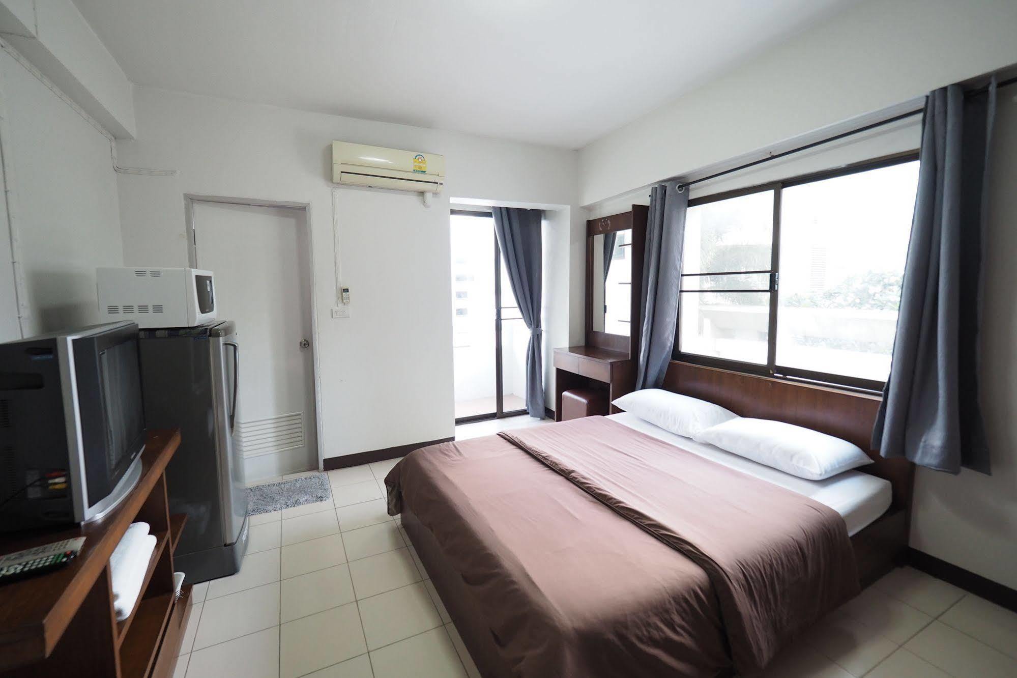 Penginapan Living Naraa Place Bangkok