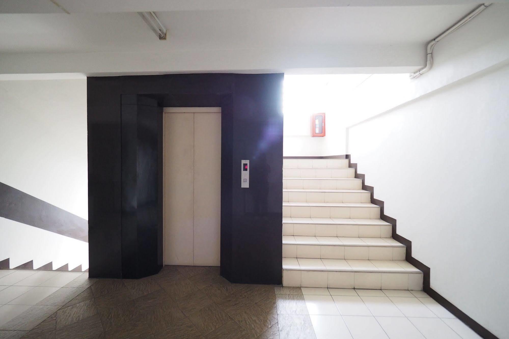 Penginapan Living Naraa Place 2*